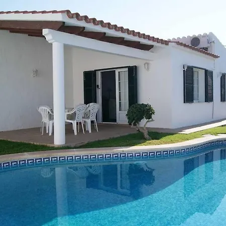Villa With Private Pool, Spacious Garden & Bbq