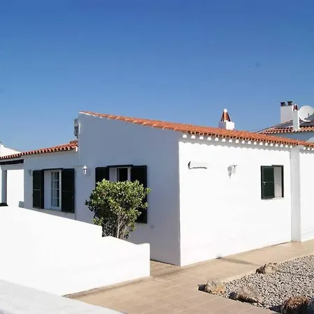 Villa With Private Pool, Spacious Garden & Bbq *
